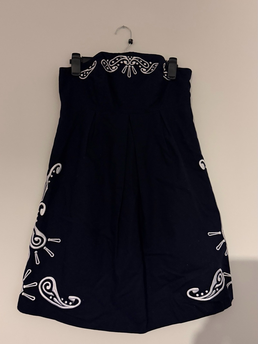 Tommy Hilfiger Navy A-Line Skirt with White Embroidery